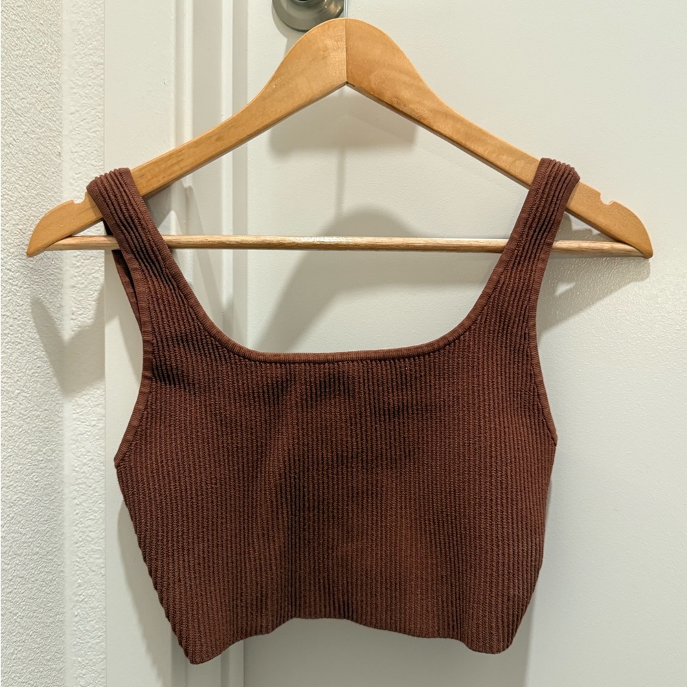 Aritzia sculp knit squareneck cropped tank